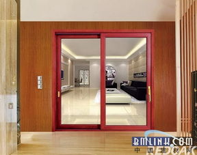 中國(guó)紅，那一抹驚艷的門(mén)窗制造